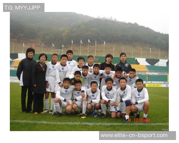 掌握自由足球远距离接球技巧提升你的比赛表现与战术意识